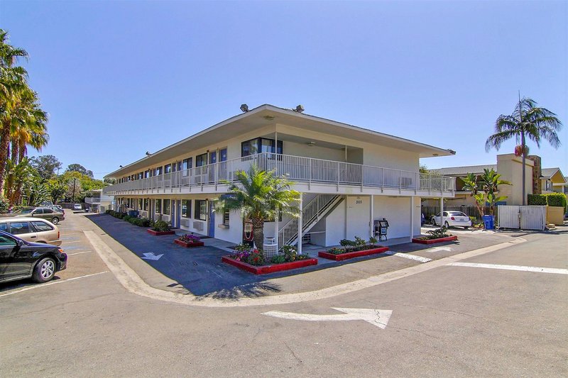 motel 6 santa barbara ca state street