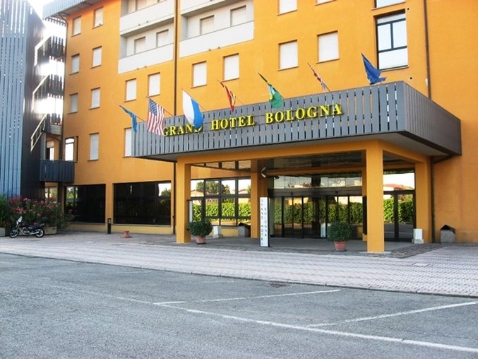 Grand Hotel Bologna E Dei Congressi,Cento>>Bologna,4 star