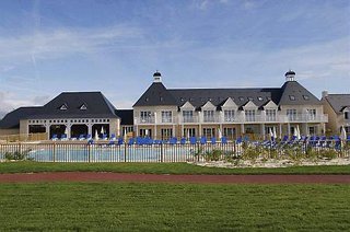 Pierre & Vacances Residence Le Green Beach,Near Omaha Beach Golf,4 star