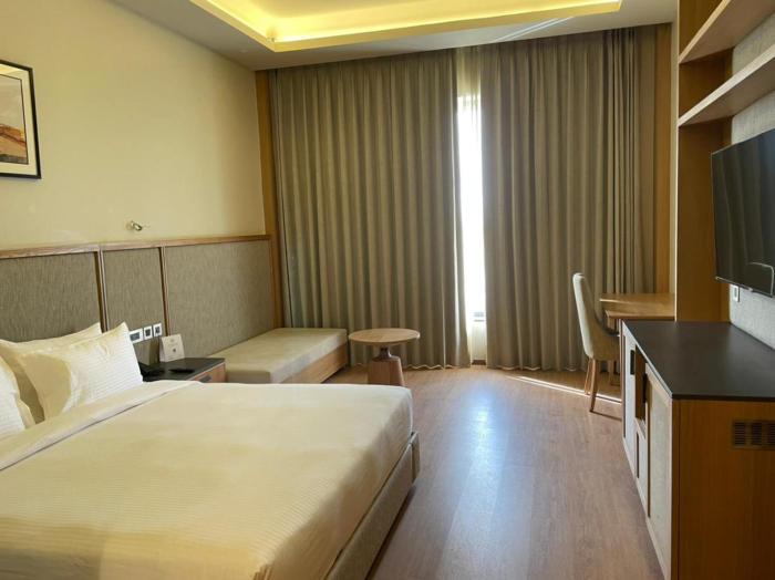 Pushkara Resort And Spa,Pushkar Lake,3.5 star