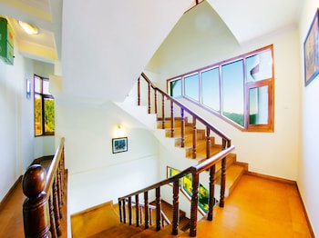 Hotel Golf Links,Naldehra,3 star