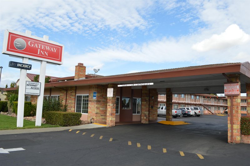 Gateway Inn Fairfield,Jenner>>Fairfield,2 star