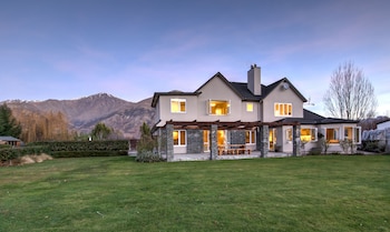 Queenstown Country Lodge,Lake Hayes>>Arrowtown,4 star