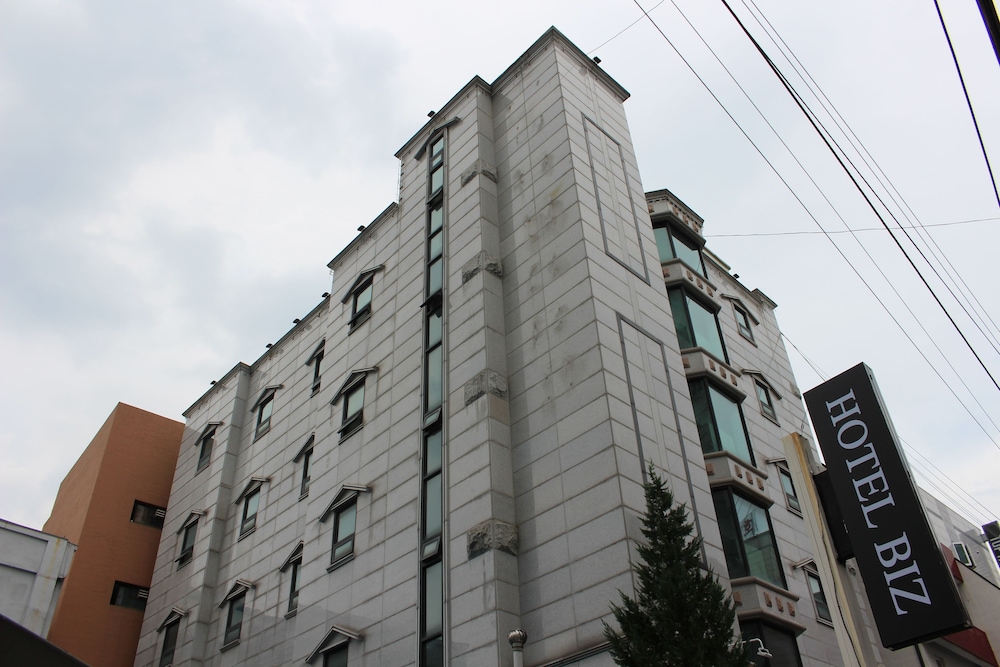Hotel Biz Jongro Insadong,Near Jogyesa Temple,3 star