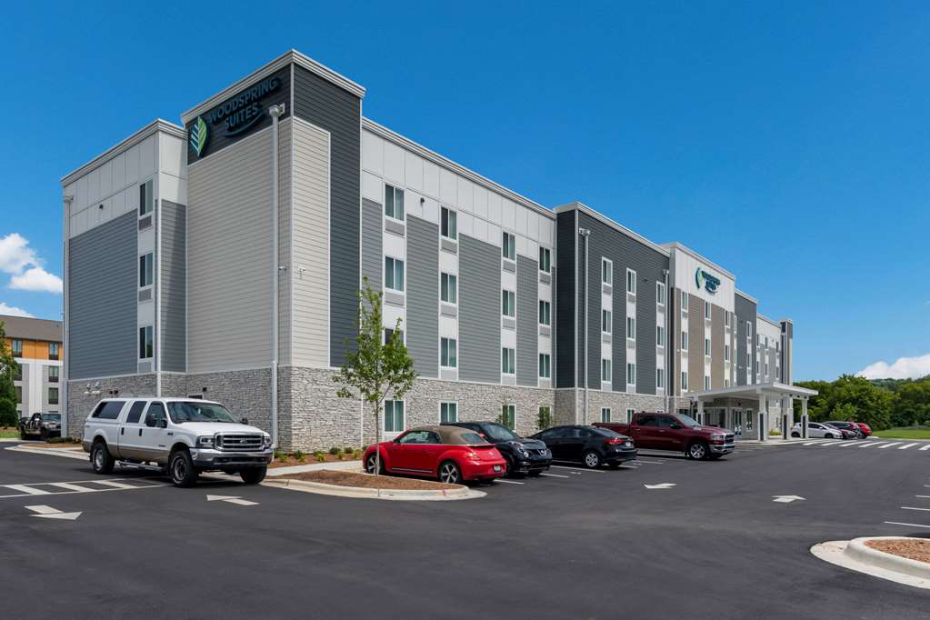 Woodspring Suites Concord-Charlotte Speedway,,2.5 star