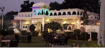 Yash Veer Resort,,2 star
