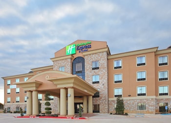 Holiday Inn Express & Suites Paris, Texas By Ihg,In A Rural Location,3 star