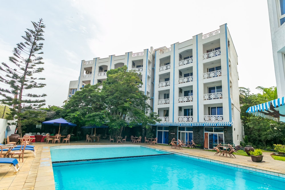 Sunrise Resort Apartments & Spa,,4 star