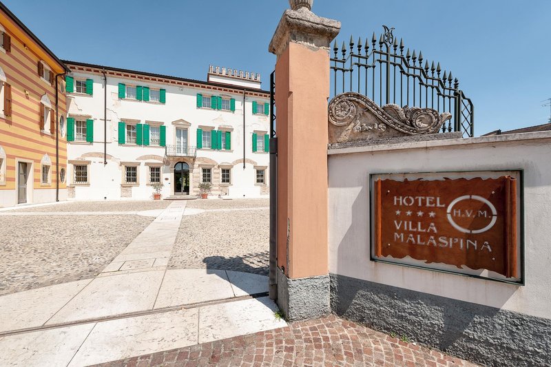Hotel Villa Malaspina,Dossobuono>>Castel D'azzano,4 star