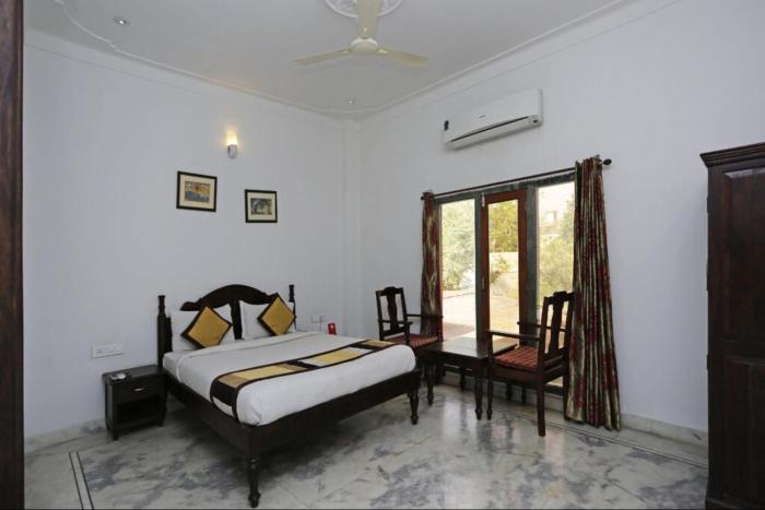 Shiv Vilas Hotel,Udaipur>>Bhopal,3 star