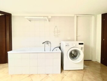large modern 2 storey house in the heart of verona