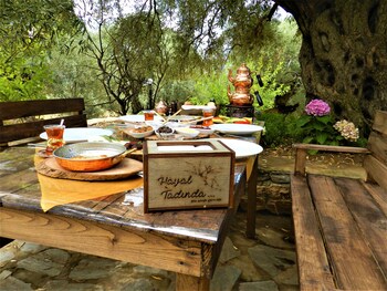 Hayal Tadinda,,0 star