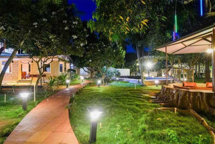 Yash Holidays By Nhospitality,Cheyyur>>Chennai,3.5 star