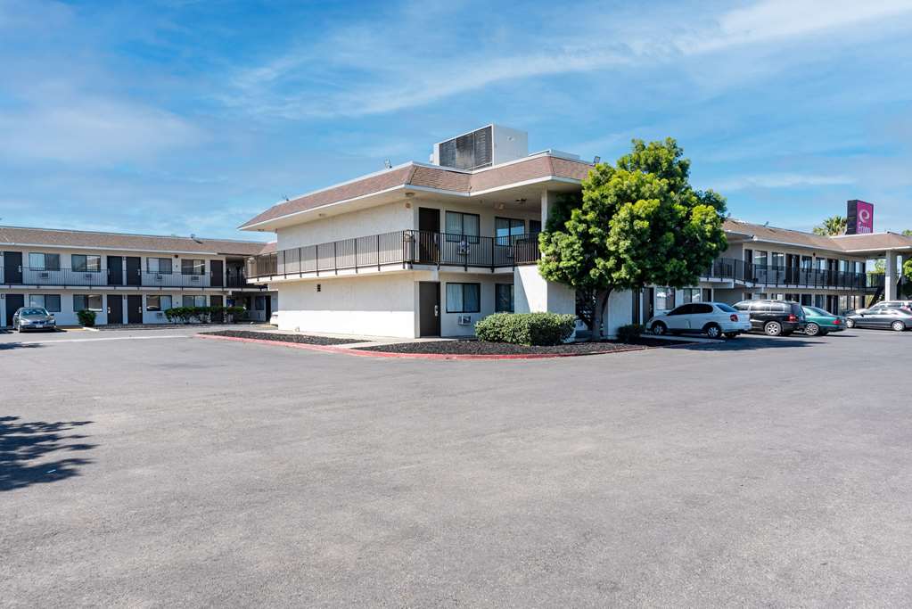 Econo Lodge Stockton Near I-5 Fairgrounds,,2 star
