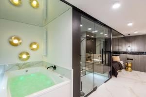 Super-Apartamenty Vip Jacuzzi Ii,,0 star