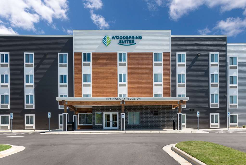Woodspring Suites Greensboro - High Point North,,2.5 star