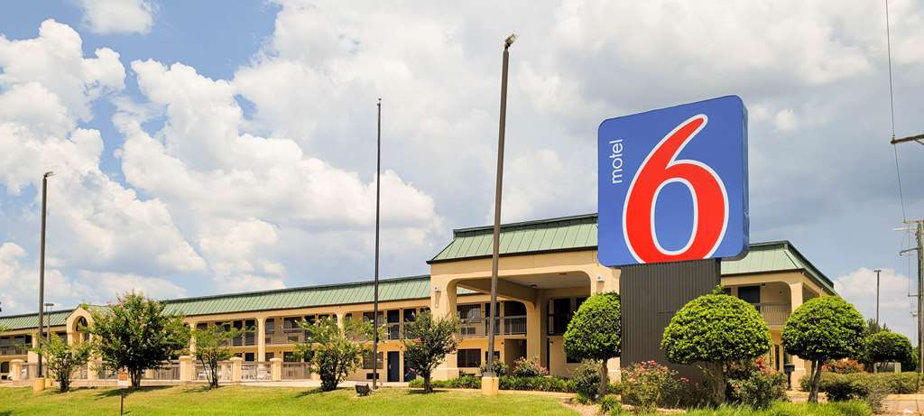 motel 6 jackson ms southwest