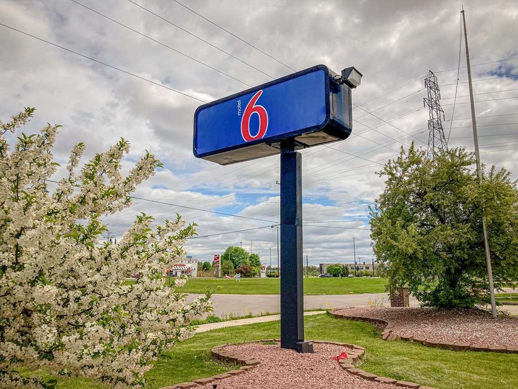 motel 6 elkhart in