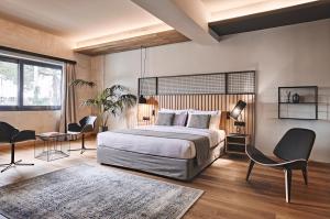O2 Suites Glyfada