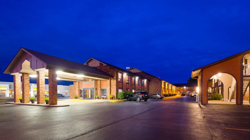 best western falcon plaza bowling green
