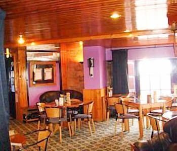 The Folly Hotel,,2 star