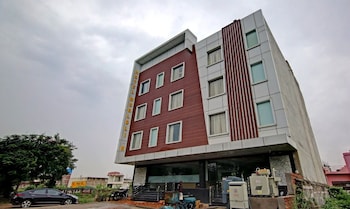 Hotel Taj Venture,Fatehabad Road,2 star