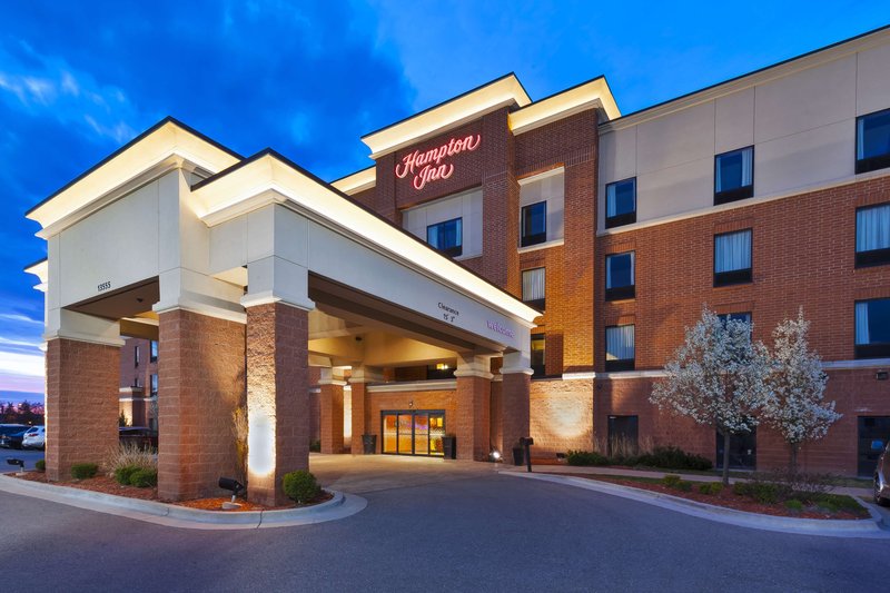 hampton inn detroit southgate