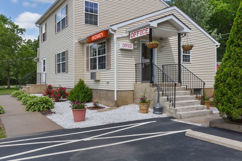 rodeway inn milford i 84