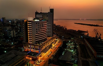 hilton kinshasa
