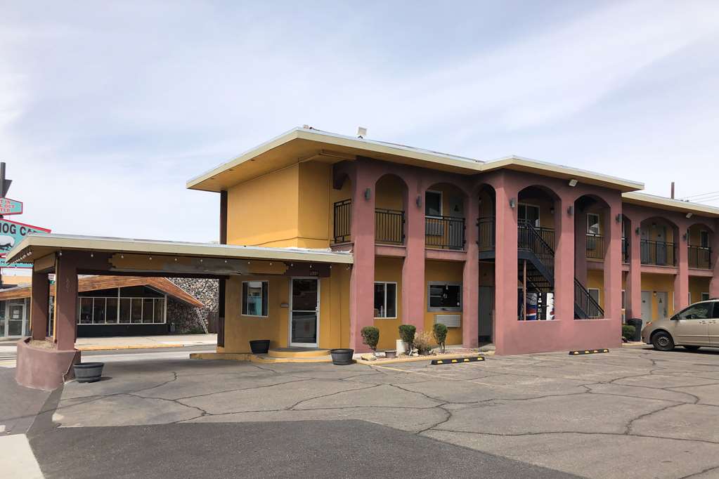 Rodeway Inn Albuquerque Downtown On Rt 66,Bernalillo>>Albuquerque,2 star