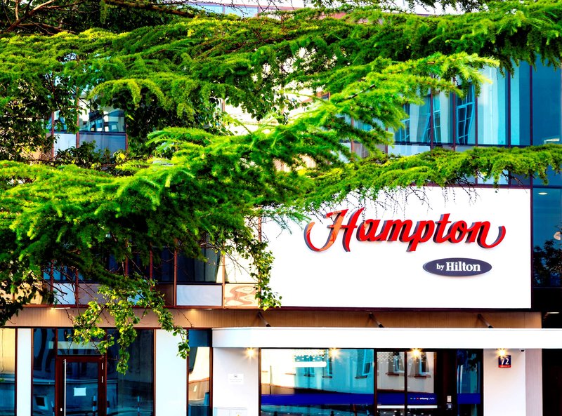 hampton by hilton warsaw city centre