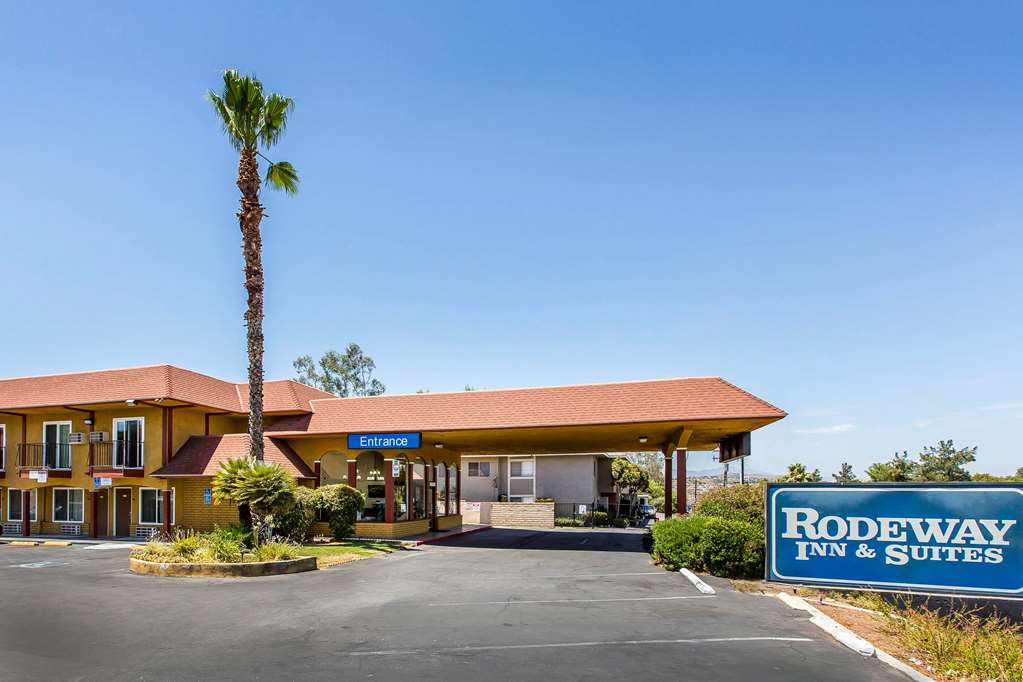 Rodeway Inn & Suites Canyon Lake-Menifee West,Lake Elsinore>>Canyon Lake,2 star
