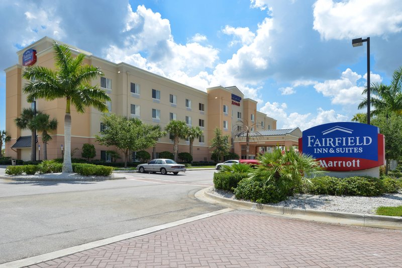 Fairfield Inn & Suites By Marriott Fort Pierce,Vero Beach>>Fort Pierce,2.5 star