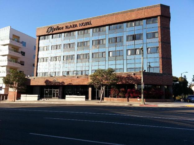 Hotel Koxie,3411 W Olympic Blvd,3 star