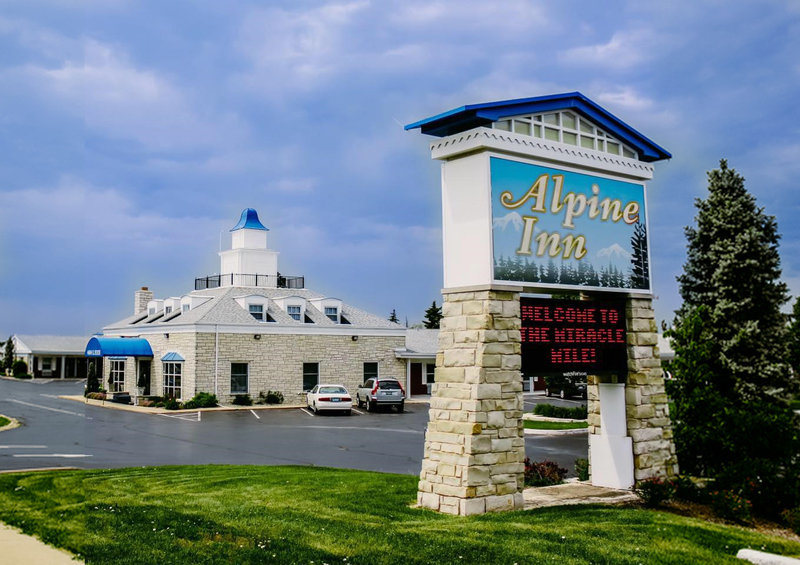 Alpine Inn Rockford,Winnebago>>Rockford,2.5 star