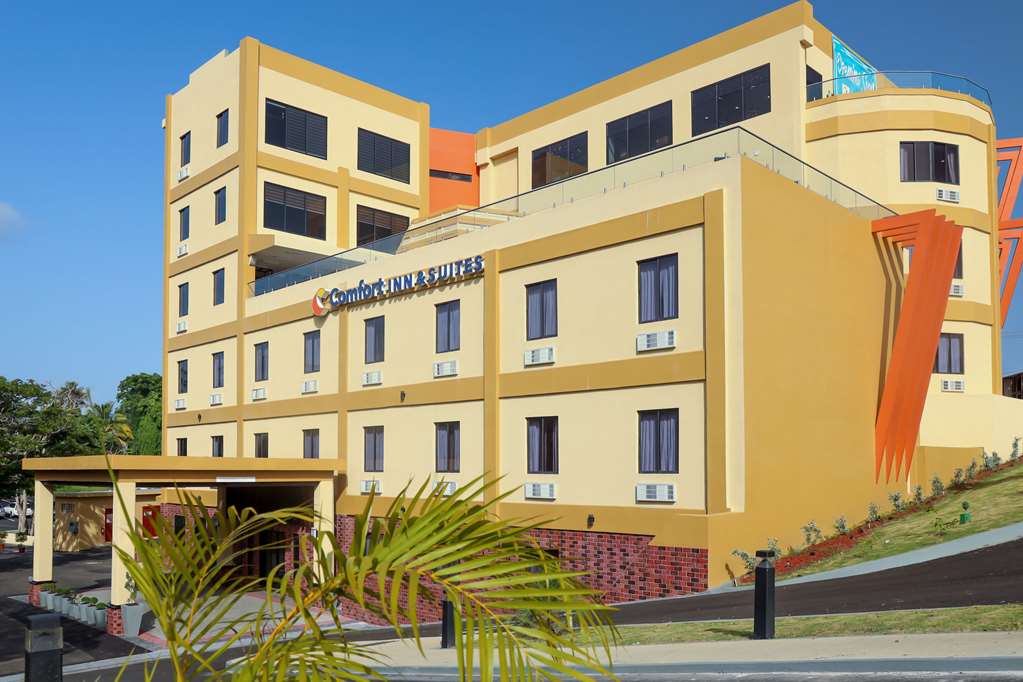 Comfort Inn & Suites Tobago,,3 star