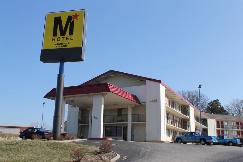 somatel nashville airport hotel