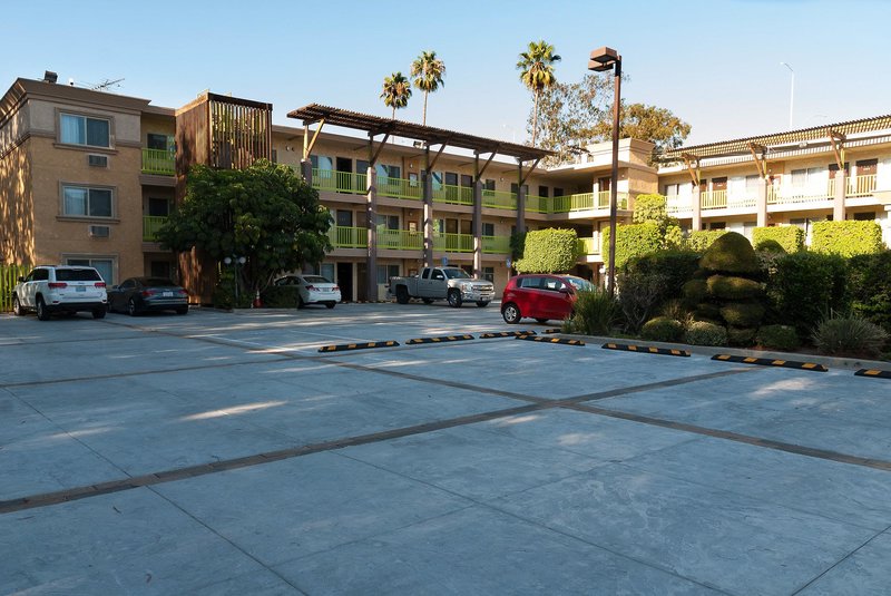 best western plus glendale