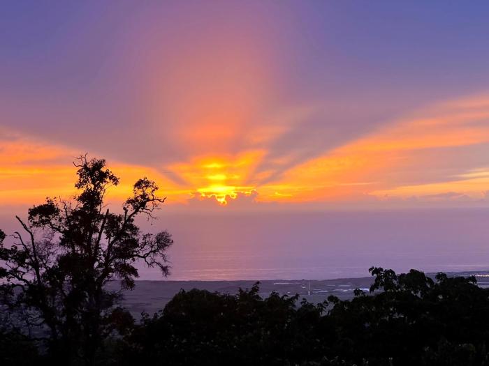 mango sunset bed and breakfast