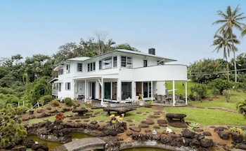 hilltop vacation rental