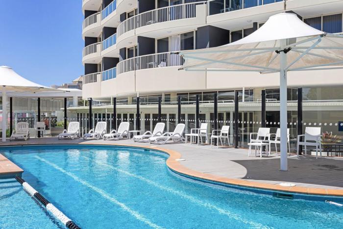 mantra twin towns