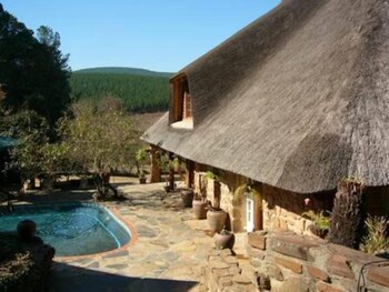 Gunyatoo Trout Farm & Guest Lodge,Mpumalanga>>Ehlanzeni,3 star