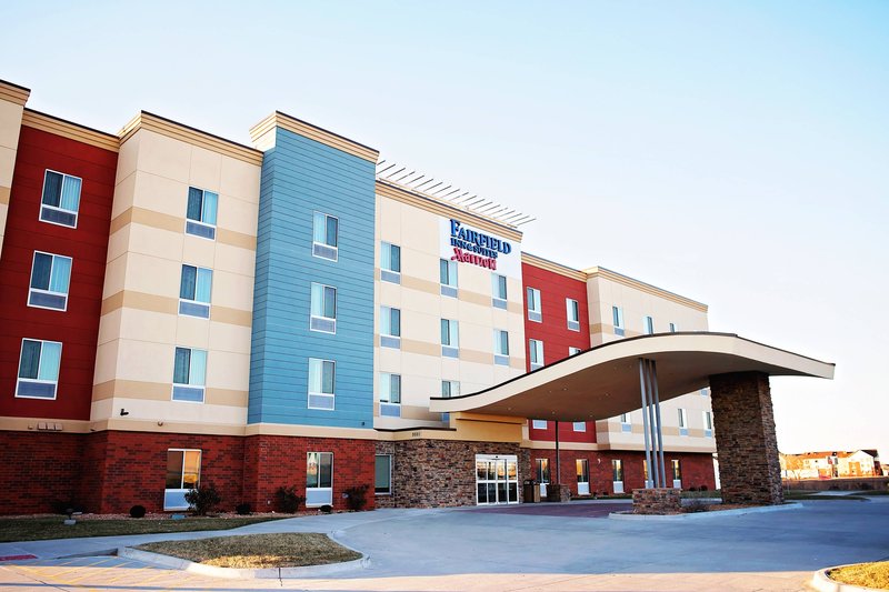 fairfield inn and suites des moines urbandale