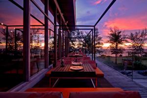 Renaissance Phuket Resort And Spa,Mai Khao Beach>>Mai Khao,5 star