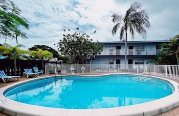 Lovely Stay At Holiday Park By Angel Host,Broadview Park>>Fort Lauderdale,0 star