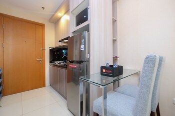 modern and comfy 1br apartment at woodland park residence