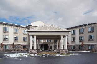 Holiday Inn Express & Suites Salt Lake City-Airport East,Near Wingpointe Golf Course,3 star
