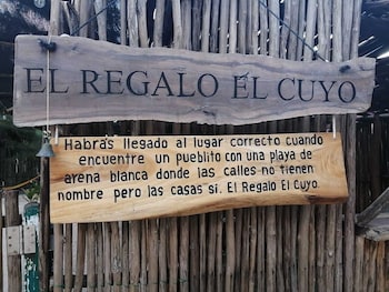 El Regalo El Cuyo,,0 star