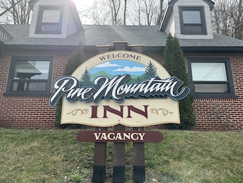 Pine Mountain Bed & Breakfast,,0 star