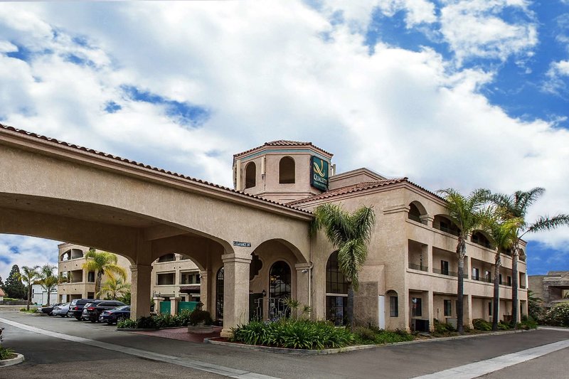 Quality Inn & Suites Camarillo,Oxnard>>Camarillo,2 star